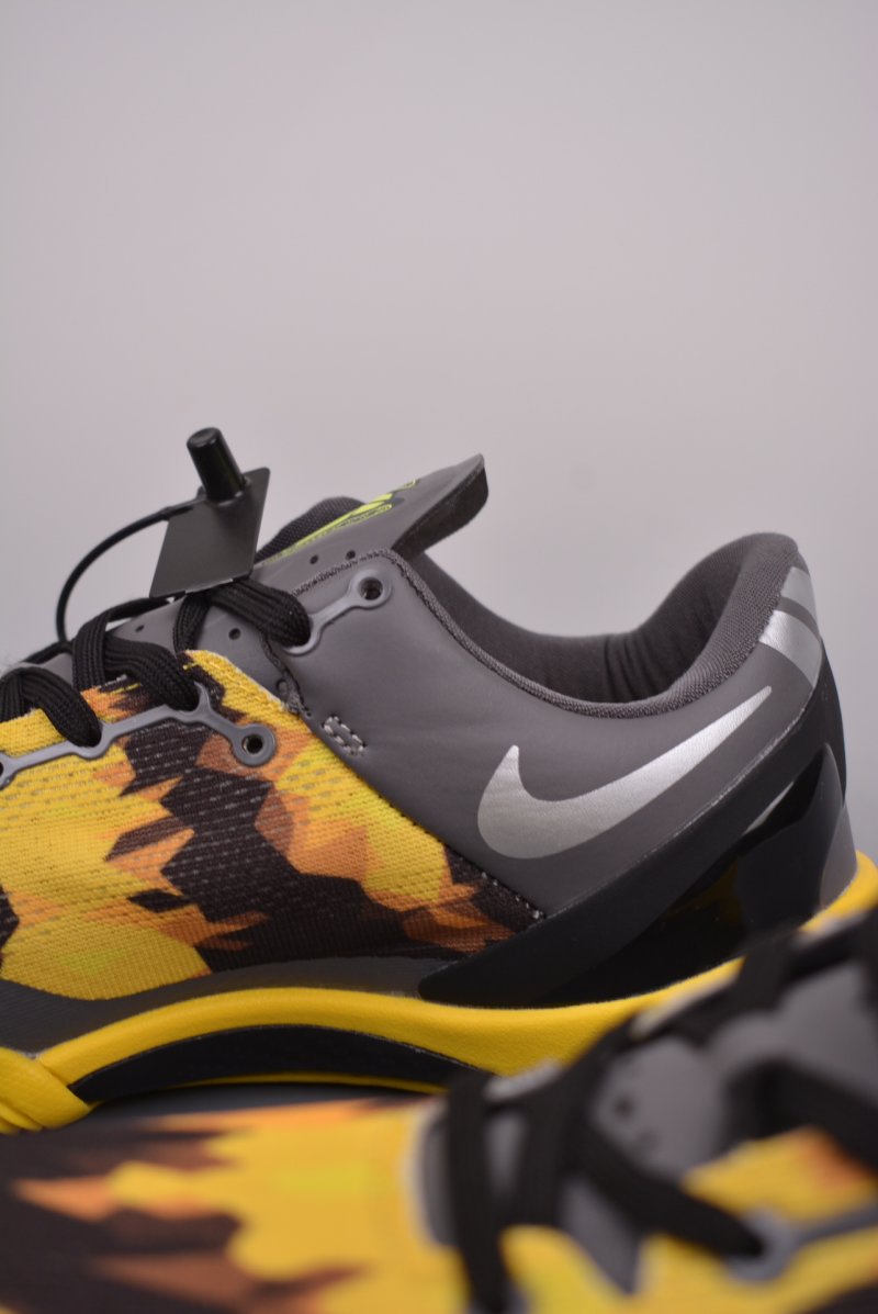Nike Kobe 8 System 'Black' view