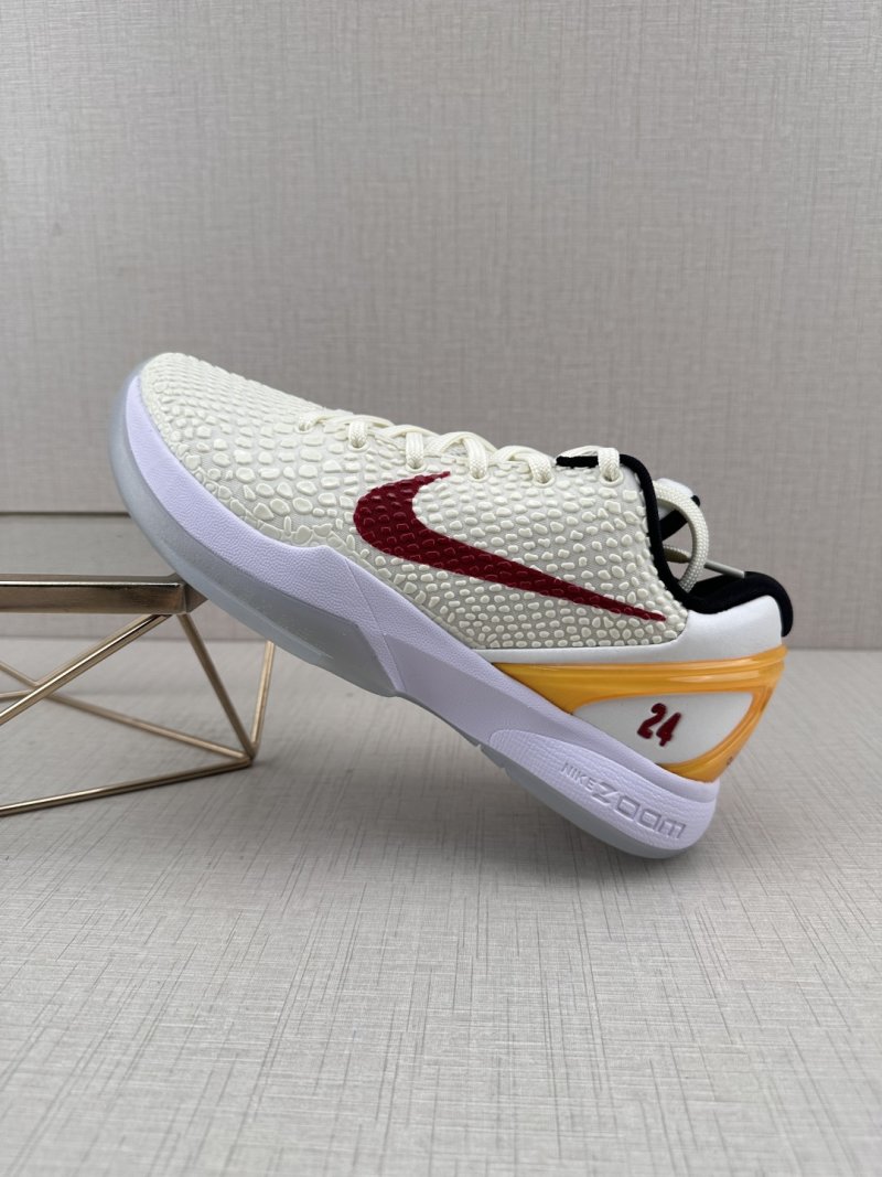 Nike Zoom Kobe 6 Protro view