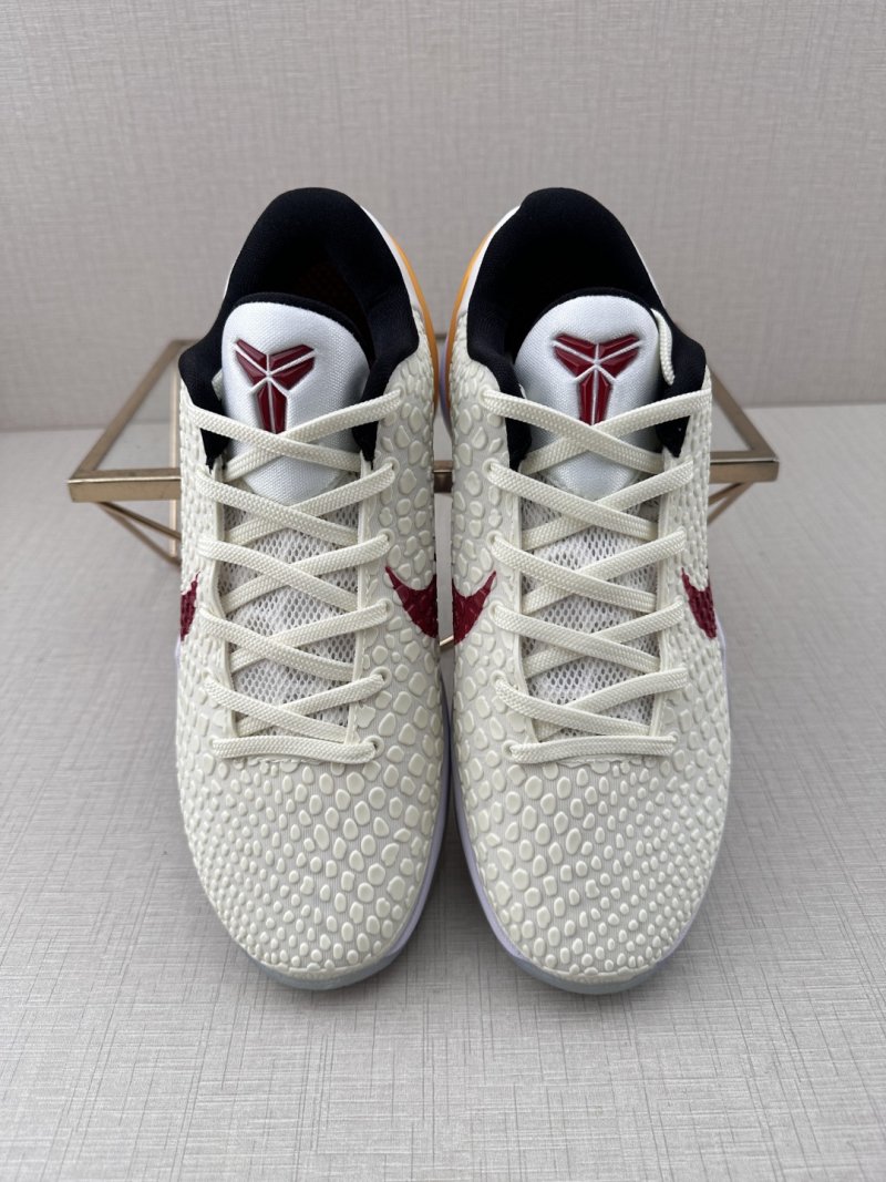 Nike Zoom Kobe 6 Protro view