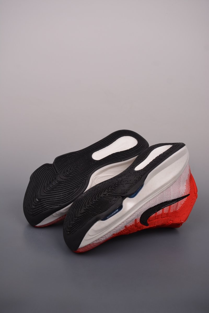 Nike Air Zoom G.T. Hustle 3 FP view