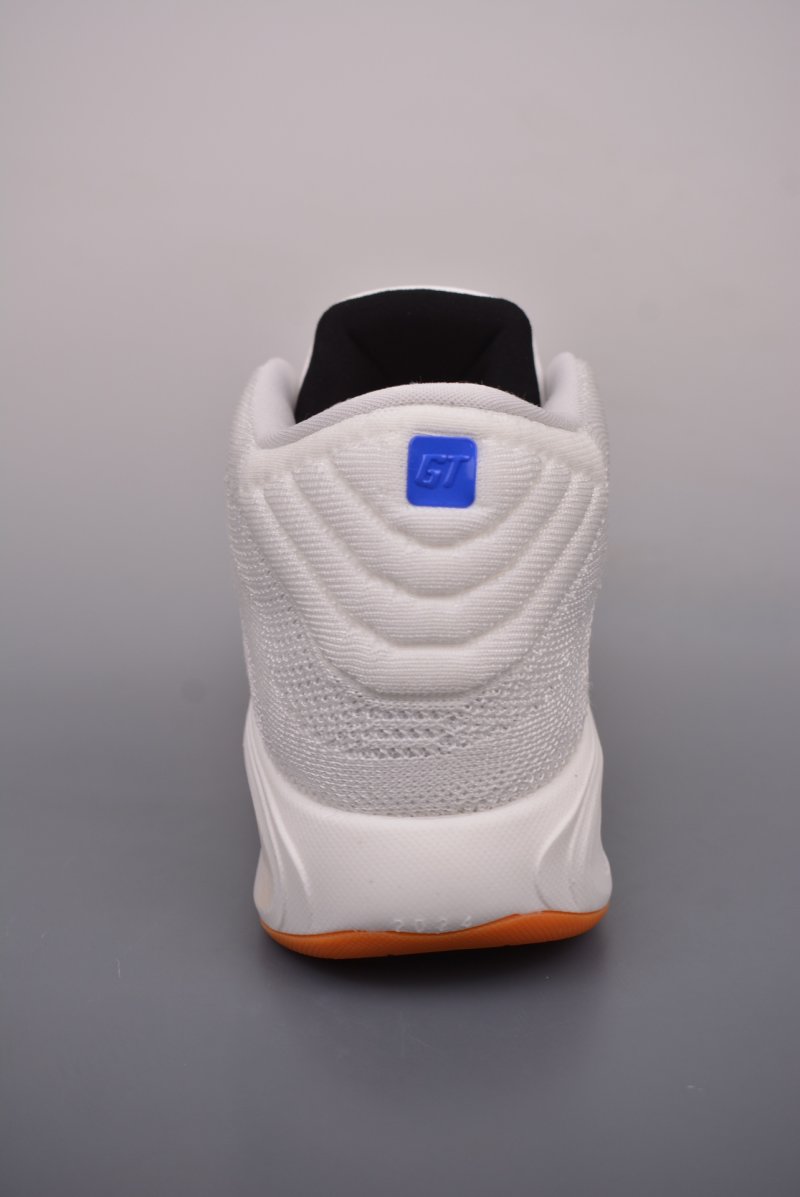 Nike Air Zoom G.T. Hustle 3 FP view