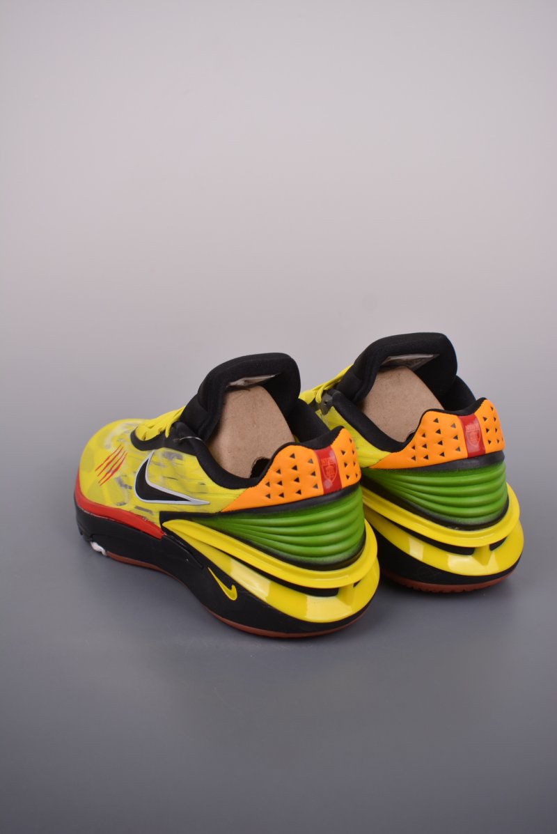 Nike Air Zoom G.T. Cut 2 view