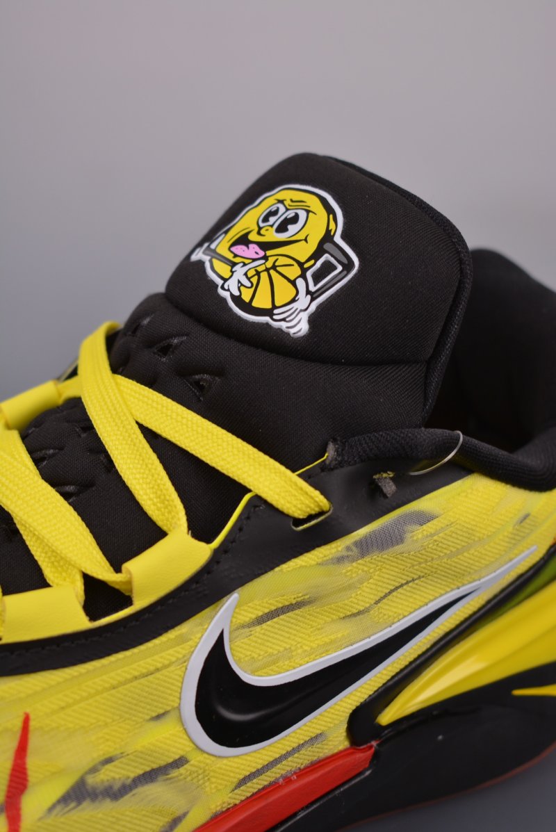 Nike Air Zoom G.T. Cut 2 view