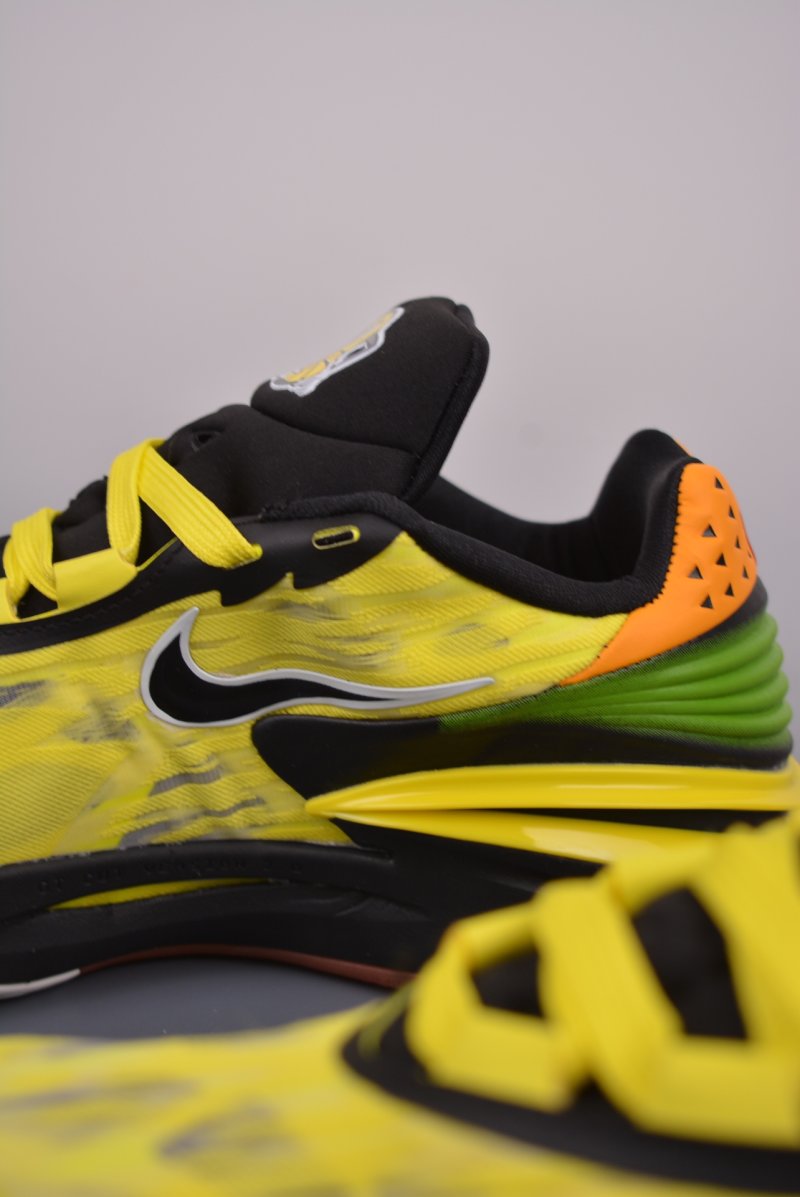 Nike Air Zoom G.T. Cut 2 view