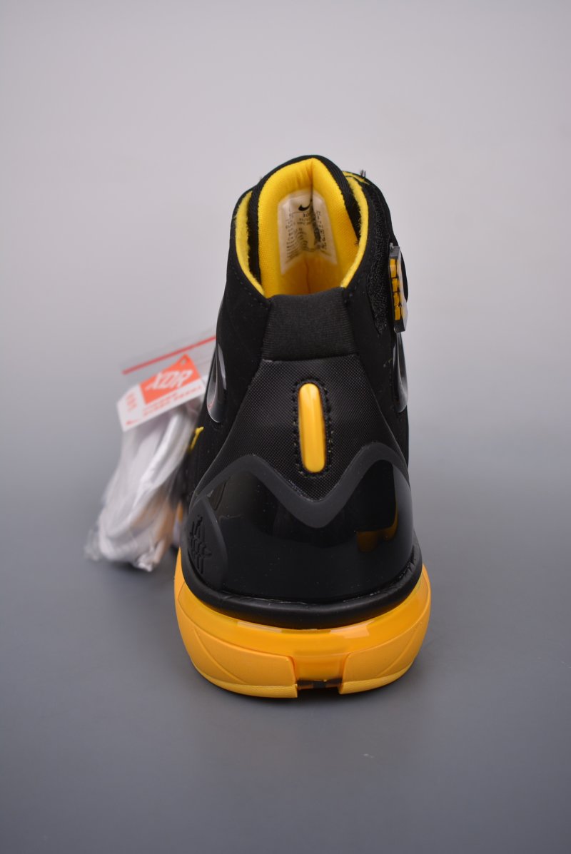 Nike Air Zoom Huarache 2K4 view