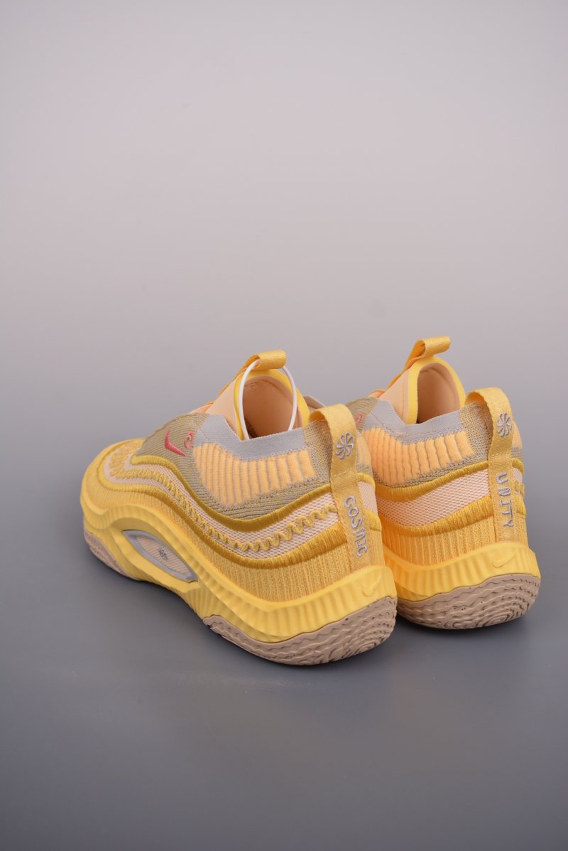 Nike CosmicUnity 3 'Pale Vanilla' view