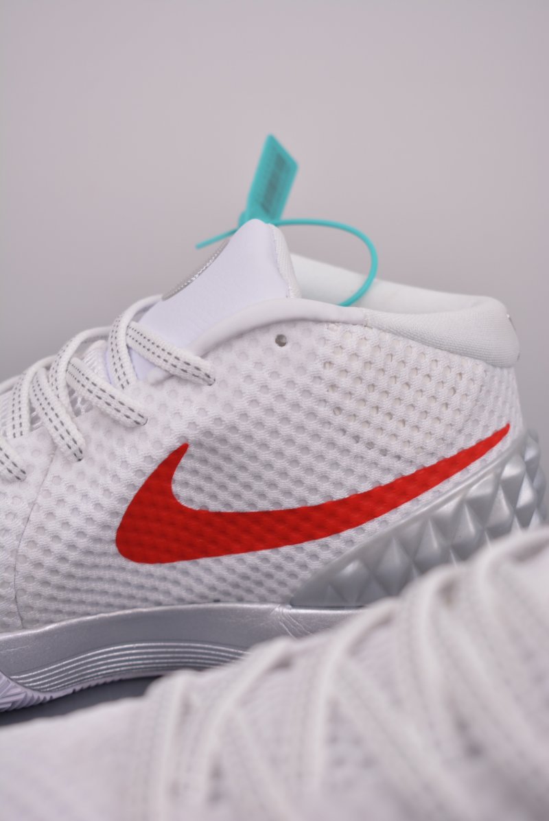 Nike Kyrie 1 EP view