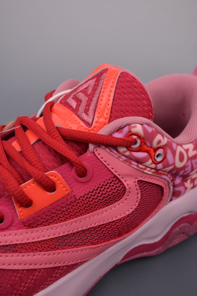 Nike Giannis Immortality 3 view