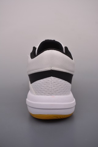 Nike Hyperquick SE view 4