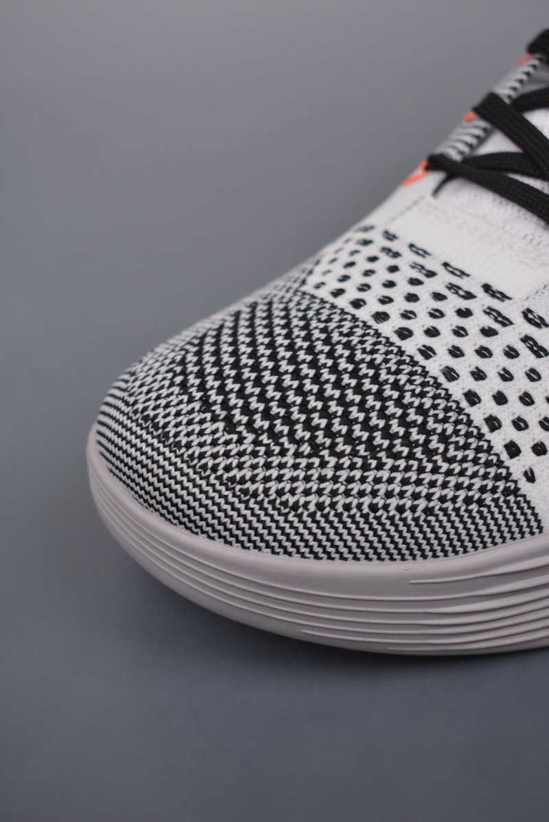 Nike Kobe 9 Elite XDR view