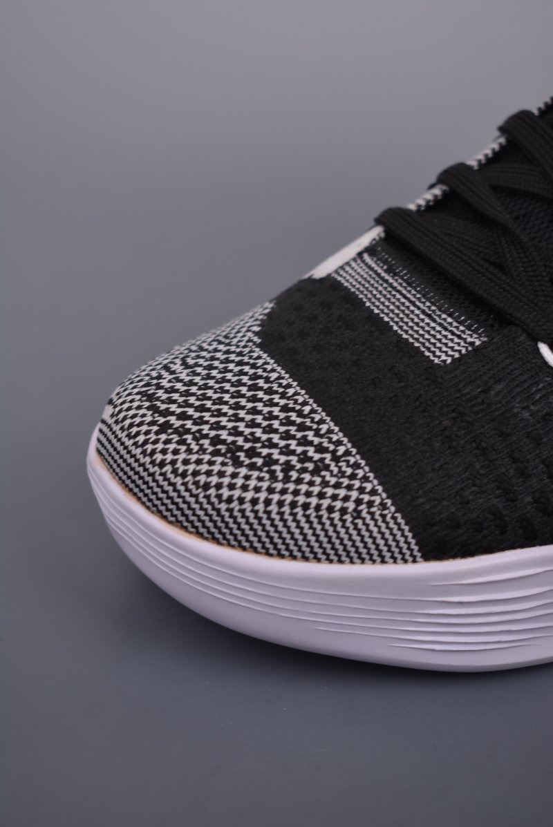 Nike Kobe 9 Elite XDR view