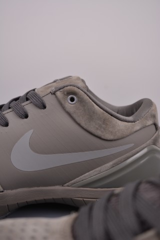 Nike Kobe 4 Protro view 17