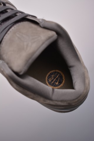 Nike Kobe 4 Protro view 18