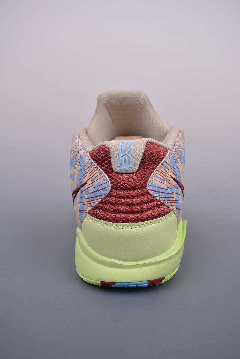 Nike Kyrie 8 Infinity EP 'Gold' view