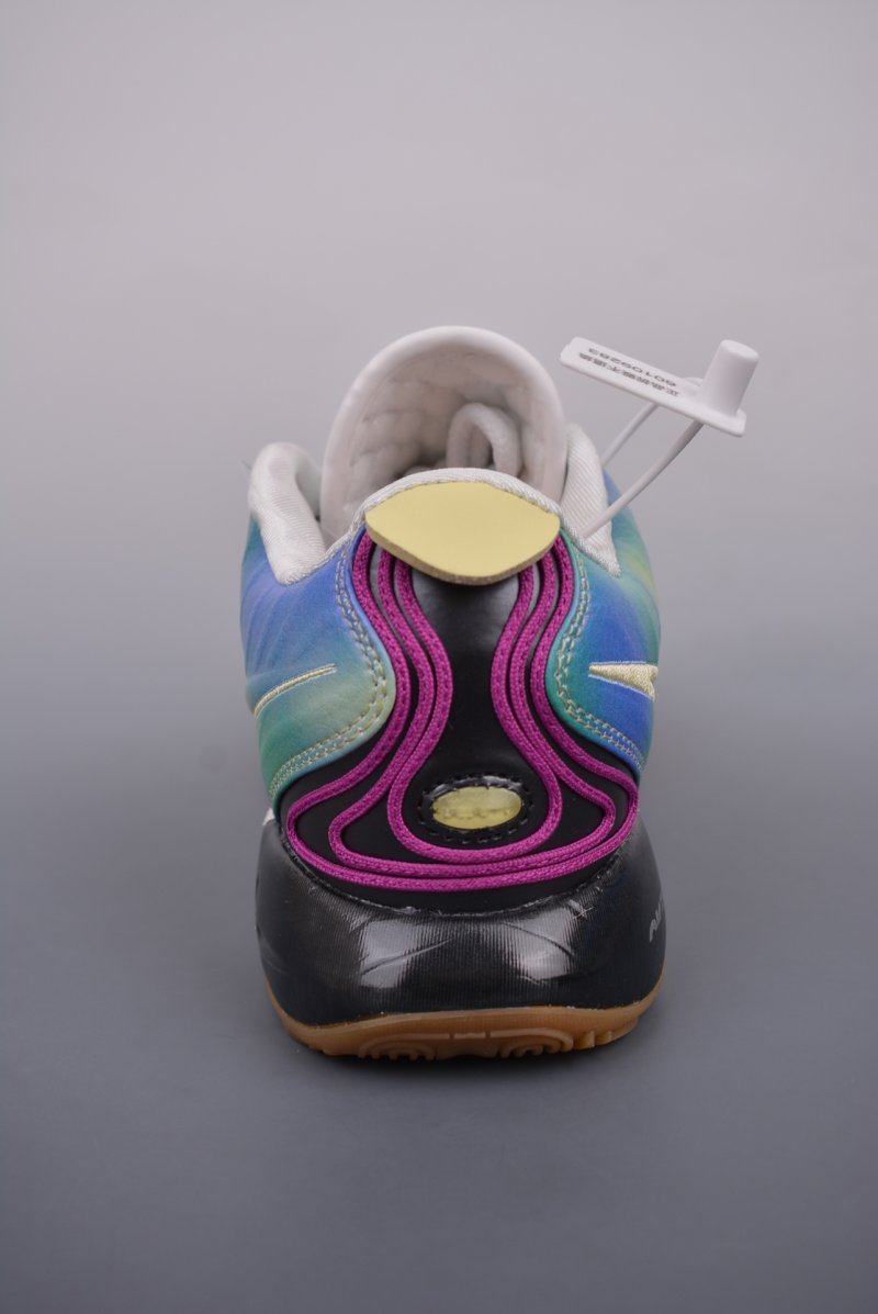 Nike LeBron 21 view