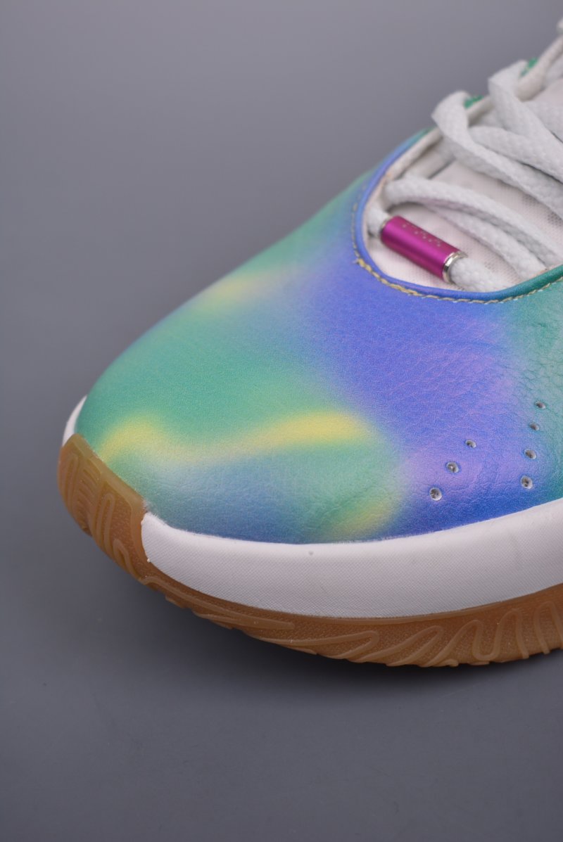 Nike LeBron 21 view