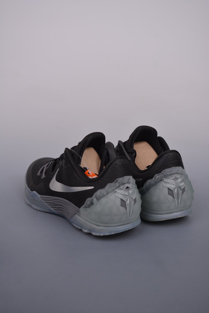 Nike Venomenon 5 'Black' view