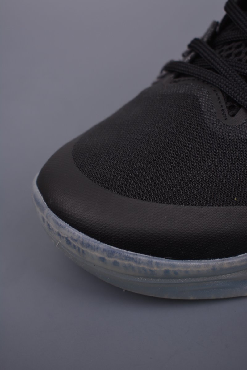 Nike Venomenon 5 'Black' view