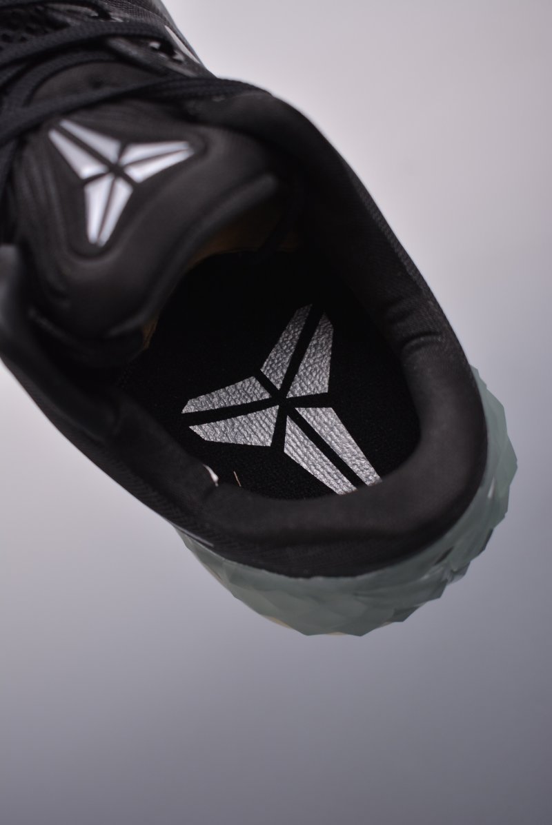 Nike Venomenon 5 'Black' view
