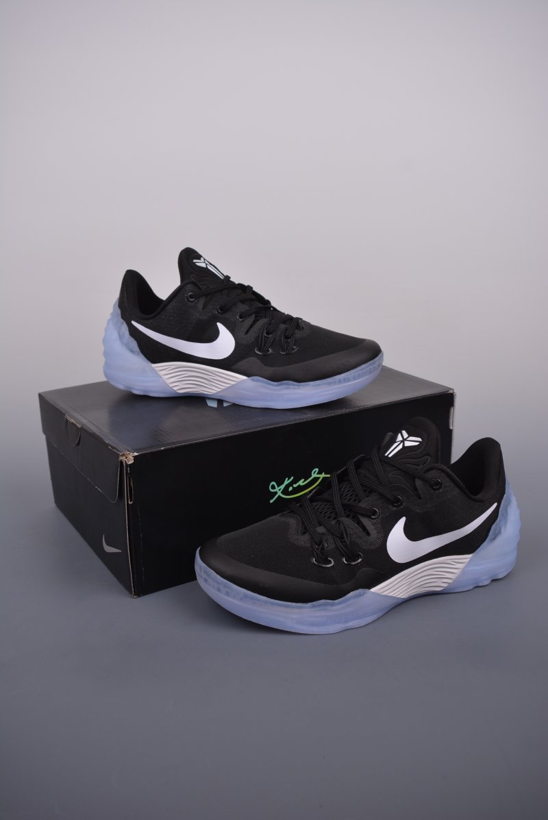 Nike Venomenon 5 'Black' view