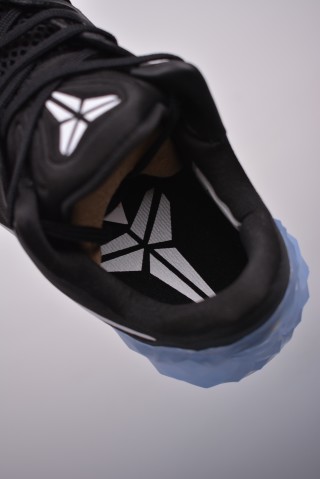 Nike Venomenon 5 'Black' view 9
