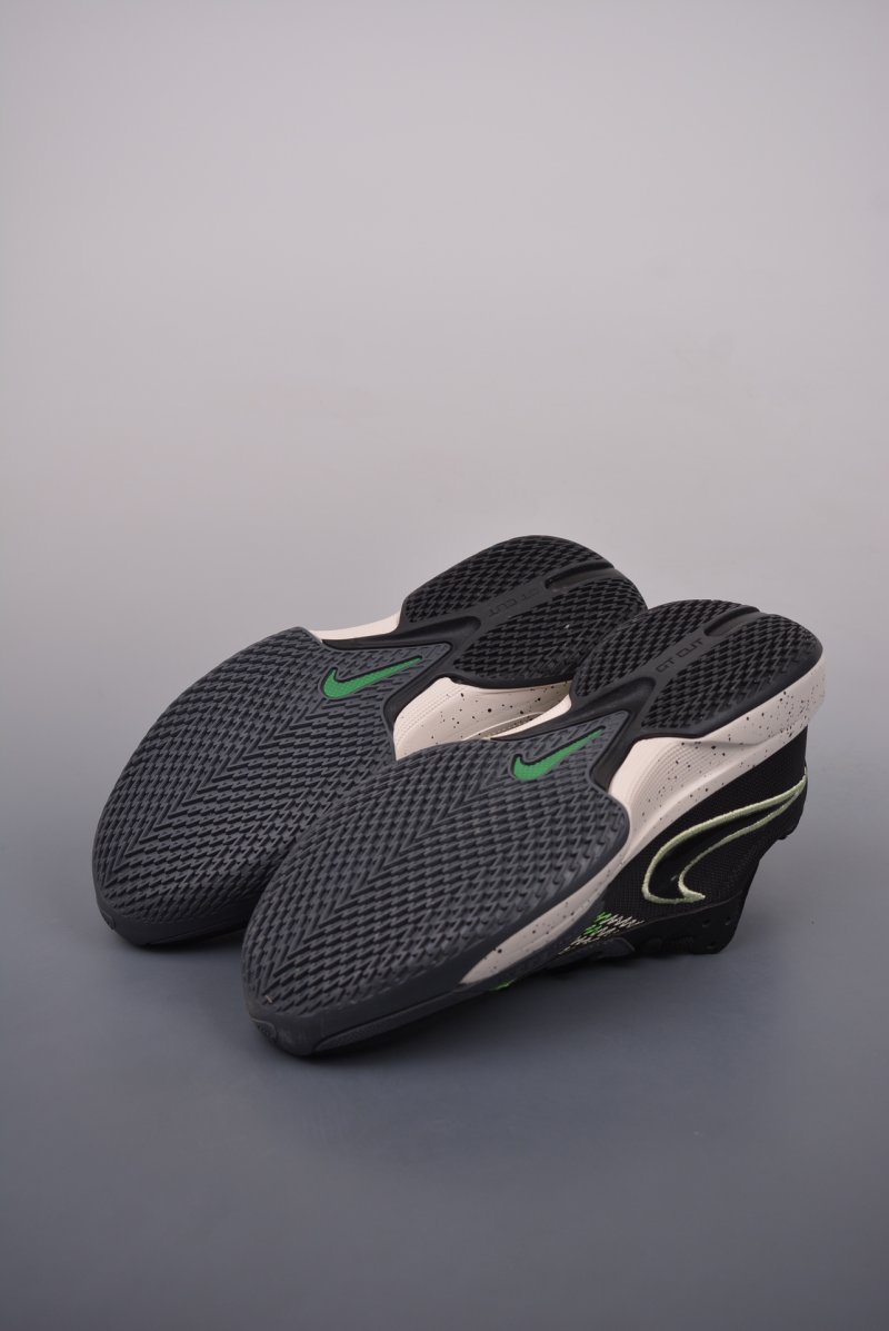 Nike Zoom G.T. ACDM view