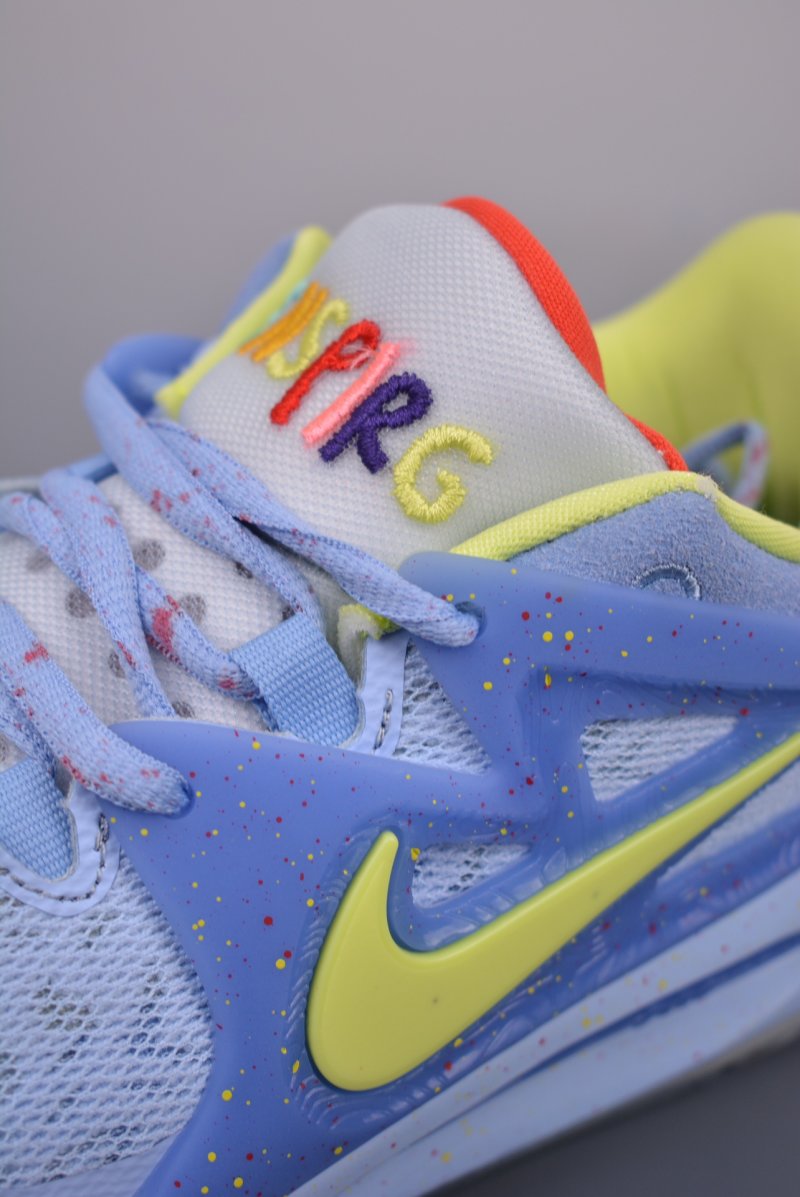 Nike Zoom KD 15 view