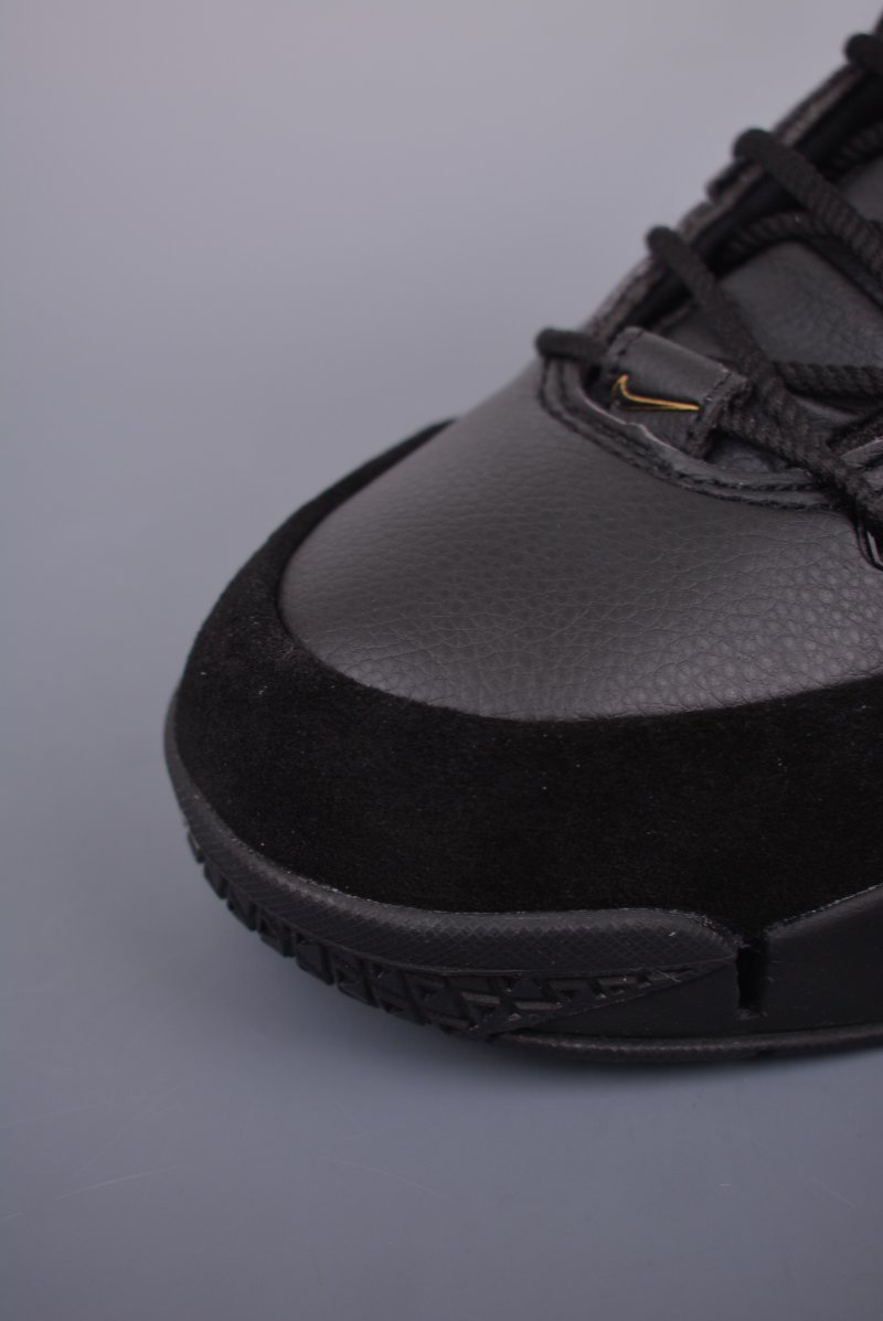 Nike Zoom Kobe 1 Protro view