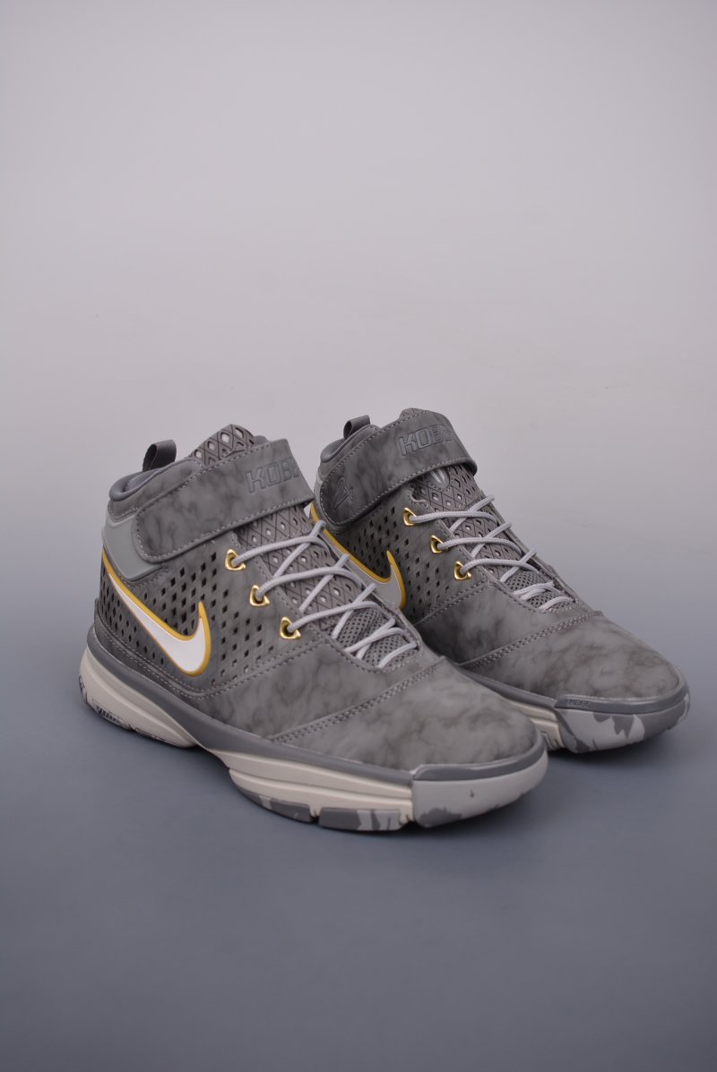 Nike Zoom Kobe 2 Ultimate Protro
