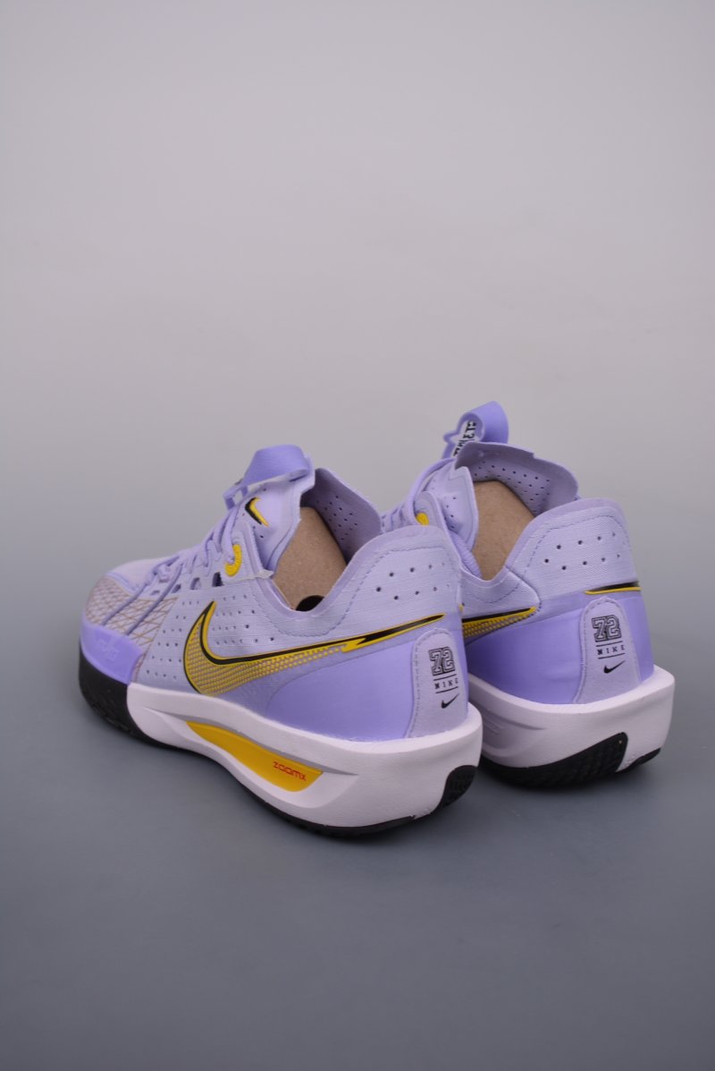 Nike Air Zoom G.T. Cut 3 view