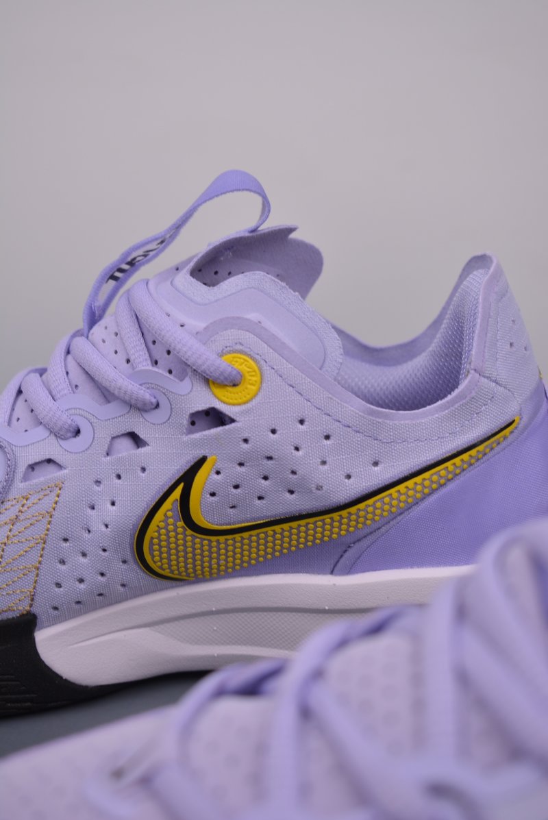 Nike Air Zoom G.T. Cut 3 view