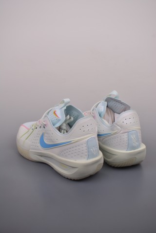Nike Air Zoom G.T. Cut 3 view 2