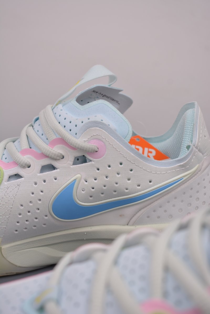 Nike Air Zoom G.T. Cut 3 view
