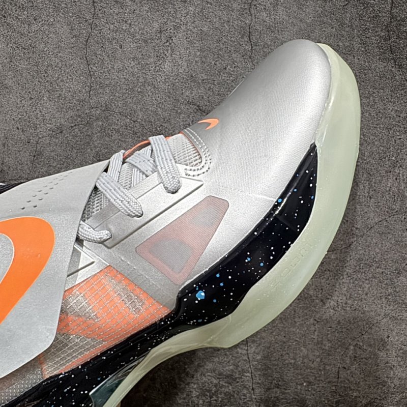 Nike KD IV 'Galaxy Black / Silver' view