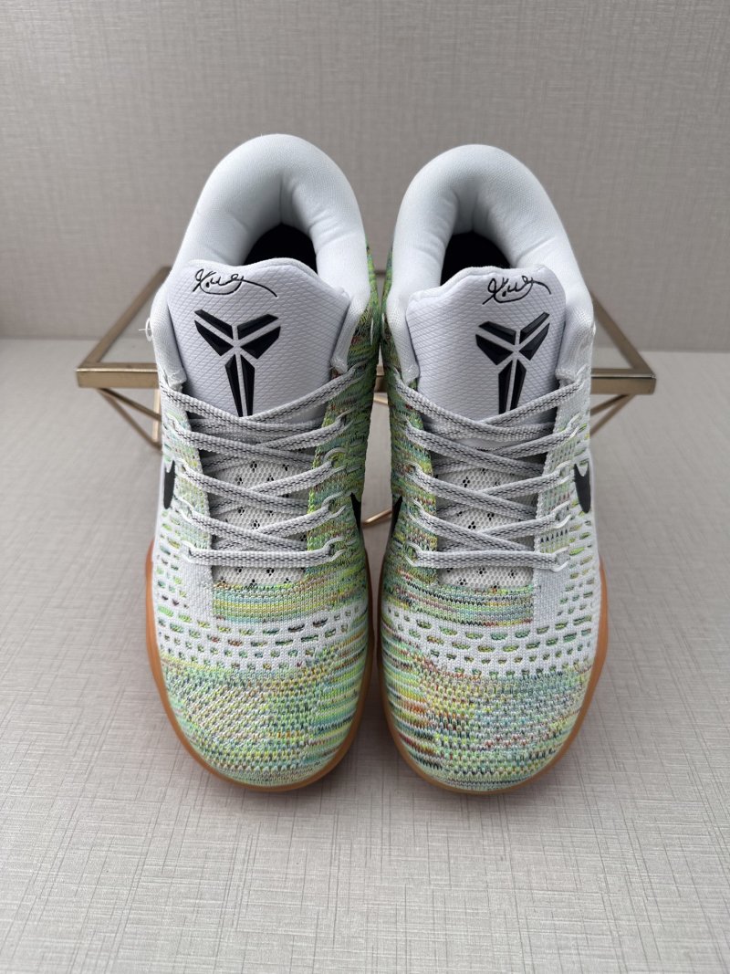 Nike Kobe 9 Elite Protro 'Red' view