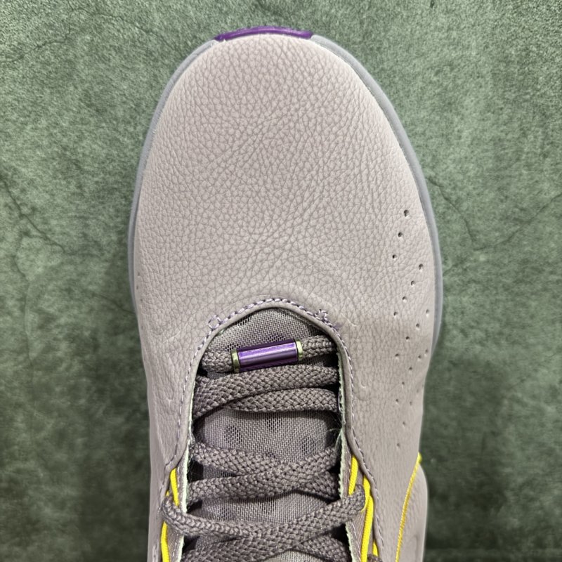 Nike LeBron 21 'Melon Tint' view