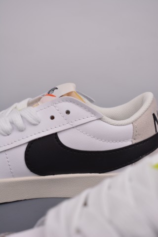 Nike Blazer Low 77 Jumbo view 8
