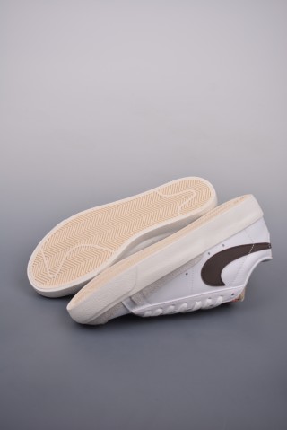 Nike Blazer Low 77 Vintage view 3