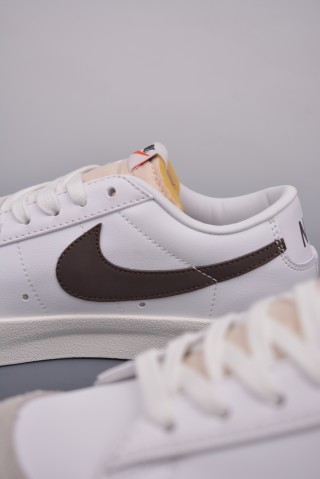 Nike Blazer Low 77 Vintage view 8