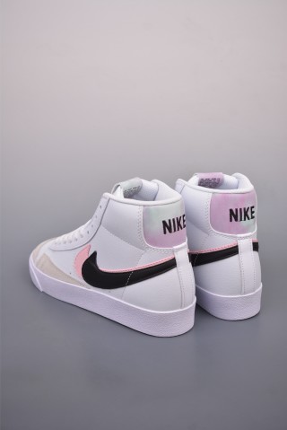 Nike Blazer Mid 77 Vintage view 2