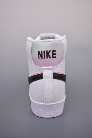 Nike Blazer Mid 77 Vintage view 4