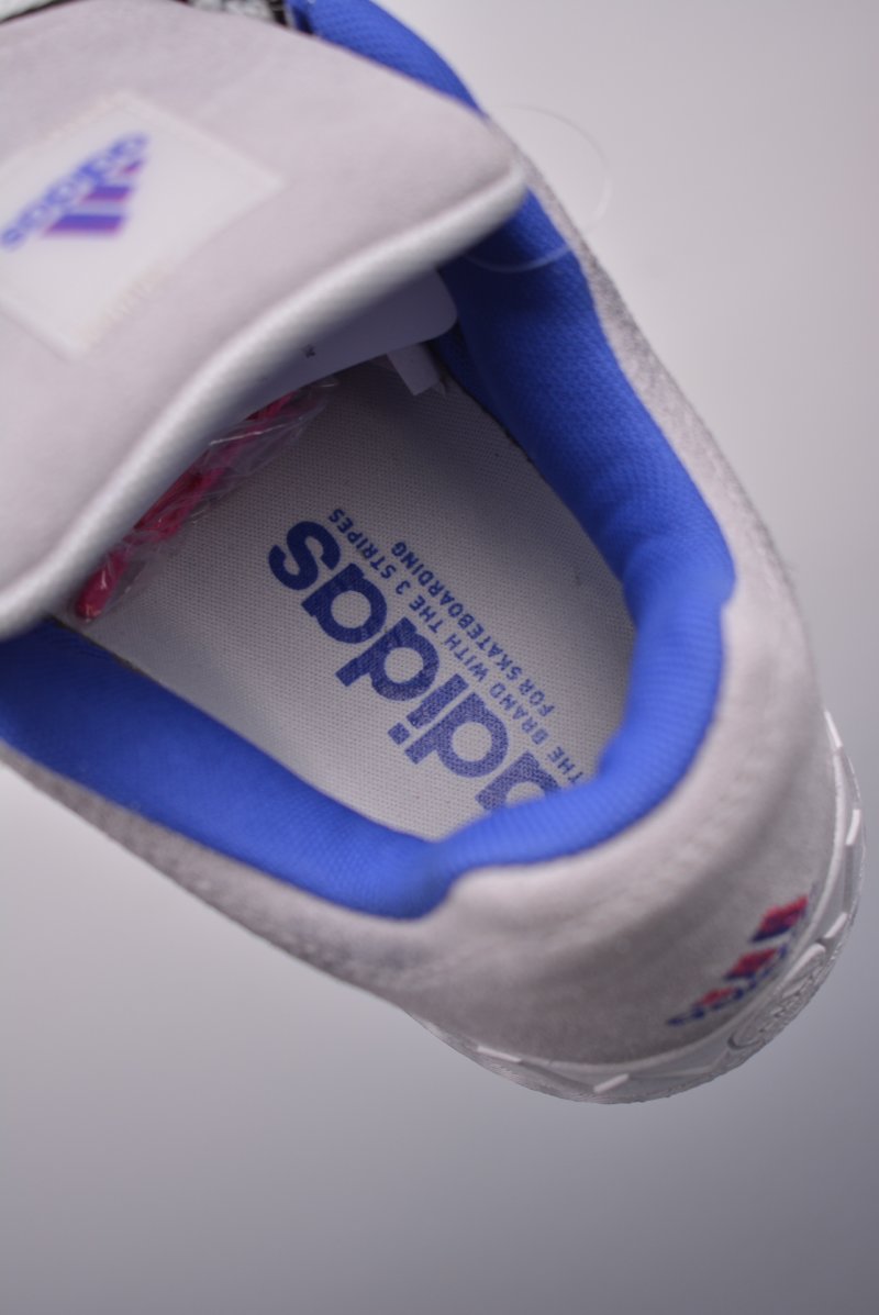 Adidas Adimatic YNuK view