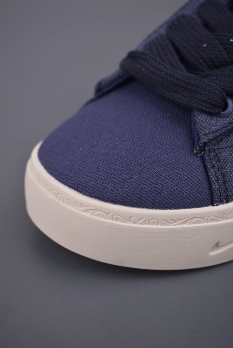 Nike Blazer Low x Devin Booker 'Detroit Tigers' view