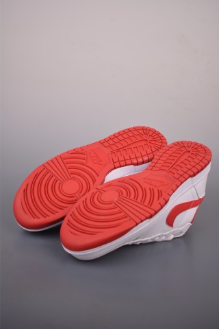 Nike Big Nike Low Lux view 3