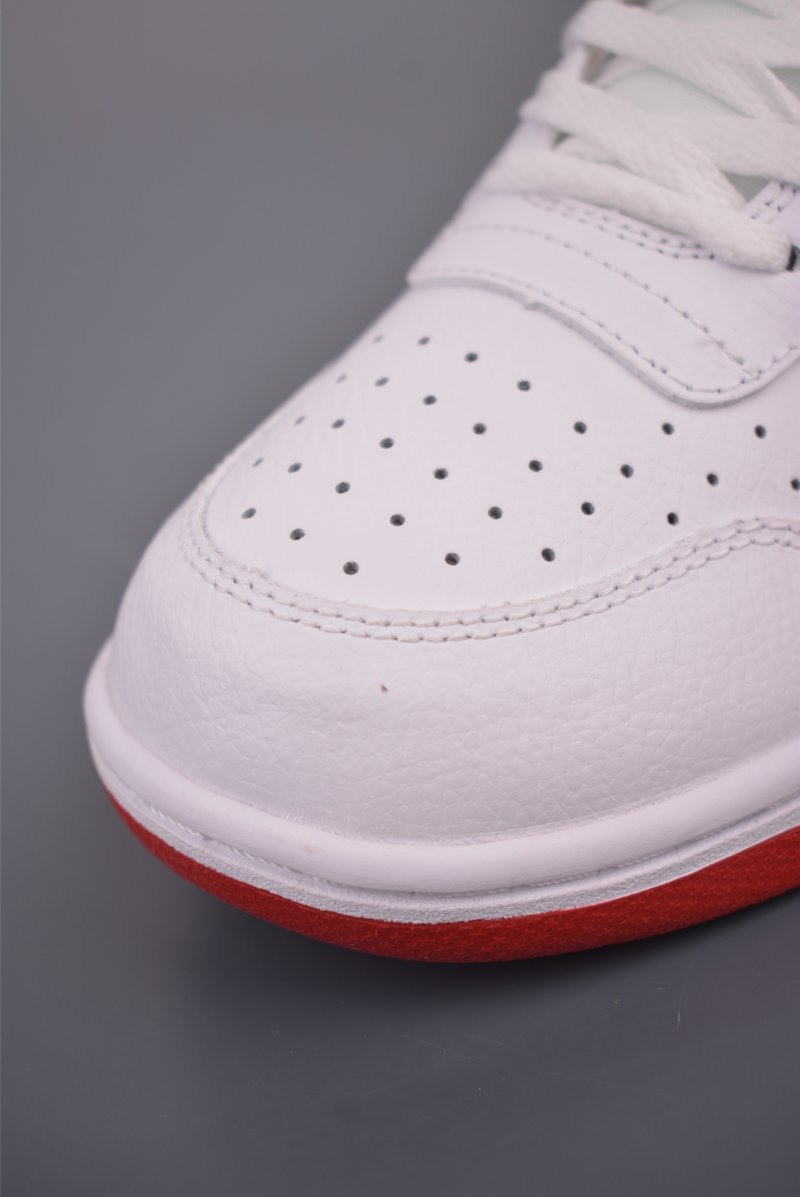 Nike Big Nike Low Lux view