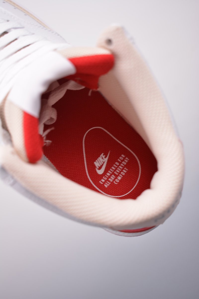 Nike Court Vision Mid view