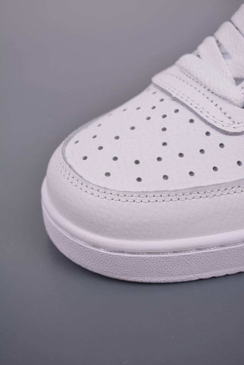 Nike Court Borough Low view