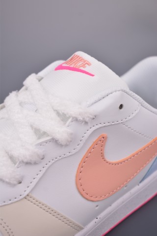 Nike Court Borough Low view 7