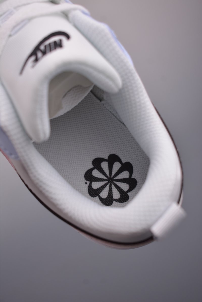 Nike Court Borough Low view