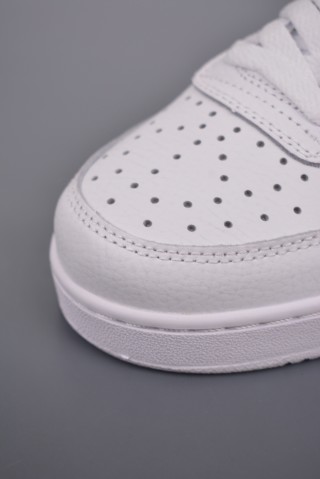 Nike Court Borough Low view 6